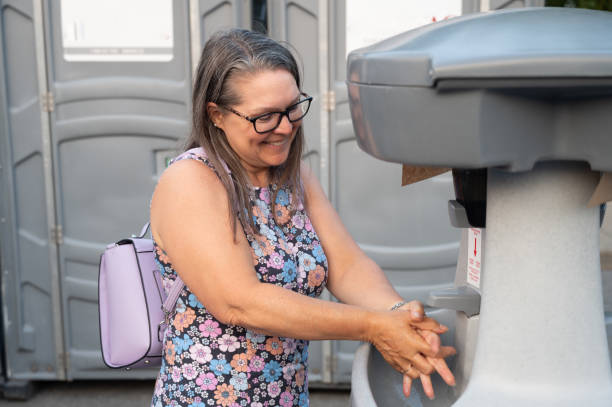 Best Portable toilet rental cost  in Laurens, SC
